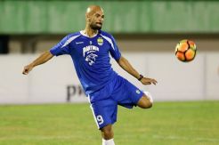 Belum Bisa Perkuat Persib, Sergio Van Dijk Berusaha Sabar