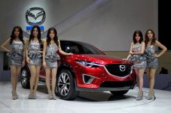 Aksesoris Mobil Mazda Baru dan Lama Bisa Dikustom di IIMS 2017