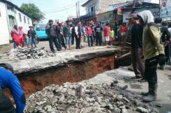 Pemkot Depok Perbaiki Jembatan Pitara yang Ambles