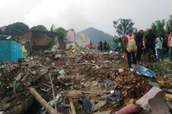 Lanjutkan Proyek, PT KAI Ratakan Puluhan Rumah Warga