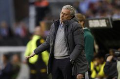 Mourinho Akan Lepas Duel Manchester United kontra Arsenal