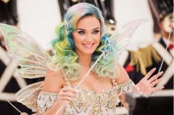 Katy Perry Musuhi Taylor Swift, tapi Ajak Wanita Bersatu