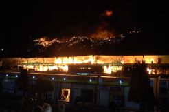 Pasar Songgolangit Terbakar, Sejumlah Pedagang Menangis