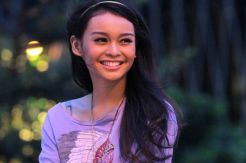 Perawatan Wajah & Make Up yang Wajib Dikenakan Conchita Caroline
