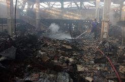Api Mengamuk di Pasar Songgolangit Ponorogo, 575 Lapak Ludes Terbakar