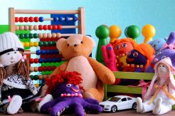 Tips Memilih Mainan buat Bayi
