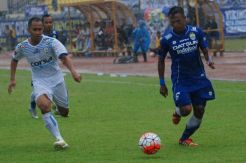 Tony Sucipto Minta Persib Jangan Tertipu Pusamania Borneo