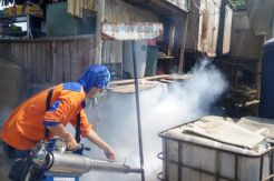 Rescue Perindo Gelar Fogging Gratis di Kampung Pesisir Cilincing