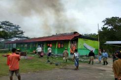 Api Mengamuk di SMP Satap 1 Pangkalan Banteng, 3 Ruang Kelas Ludes