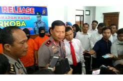 Polda Jambi Tangkap Lima Kurir Narkoba Saat Antar Sabu Seberat 4 Kg