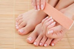 Tips Memiliki Kuku Kuat dan Cantik