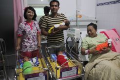 Bayi Kembar Empat Ini Lahir di Awal Ramadan