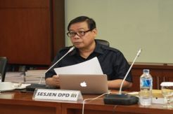 Peringatan Hari Lahir...
