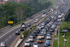 Mudik Tahun Ini, Volume Tol Tangerang-Merak Diprediksi Naik 6,1%