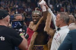 Kalah Telak, Fonfara Akui Ketangguhan Superman
