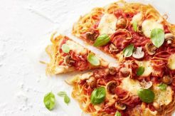 Pizza Spaghetti untuk Hidangan Spesial Santap Malam