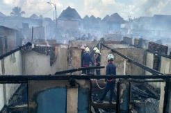 Api di Permukiman Padat Berhasil Dipadamkan, 20 Rumah Jadi Abu