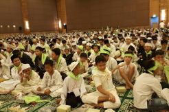 Buka Puasa Bersama, APL Beri Santunan 1.200 Anak Yatim