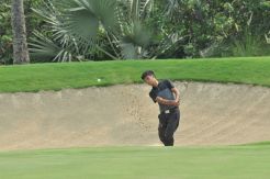 Pegolf Filipina Memimpin...