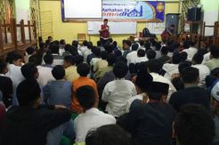 Menggugah Jiwa Siswa SMP untuk Bersama Mencintai Alquran