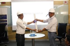 Binus University Buka...