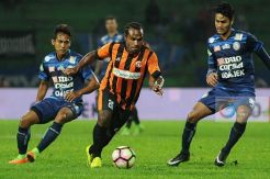 Arema Hilang Keperkasaan, Aji Siap Dilengserkan