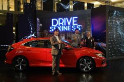 Baru Lahir, Honda Civic...