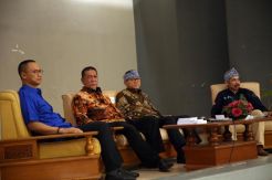 Zulkifli Hasan: Memang Ada yang Lebih Hebat dari Pak Deddy Mizwar?