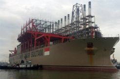 Onur Sultan Salurkan Listrik 240 MW