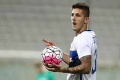 Inter Milan Gantungkan Nasib Jovetic