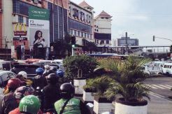 Puasa ke-25, Arus Lalu Lintas Depan PGC Padat