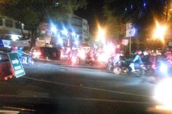 Pemudik Bermotor Menuju Merak Mulai Padati Jalan di Serang