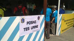 Polisi Lakukan Tes Urine kepada 200 Sopir Bus AKAP di Terminal Pulogebang