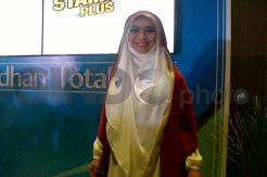 Oki Setiana Dewi Pakai Brand Sendiri untuk Baju Lebaran Keluarga