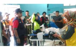 Wisatawan Bandung Terseret Ombak di Pangandaran