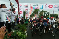 Disesaki Ribuan Peserta, Bendera Start GPN 2017 Lombok Berkibar Dua Kali