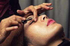 Lash Tokyo Tawarkan Sambungan Bulu Mata Dengan Teknik Jepang