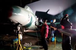 TNI AU Dandani Pesawat L-29 Delfin