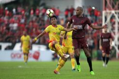 Bhayangkara FC Ingin Jadikan Madura United Tumbal