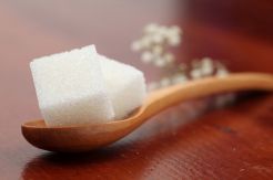 Gula Batu Bisa Sembuhkan Flu dan Batuk
