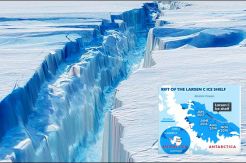 Giant Iceberg Splits from Antarctic