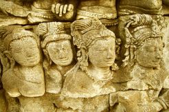12 Ancient Javanese Royal Hair Styles will Present at Borobudur Temple