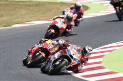 Marc Marquez Yakin Lorenzo Akan Juara MotoGP 2017