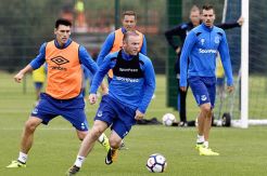 Wayne Rooney Akan Segera...