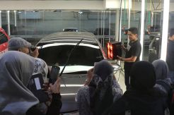Mengintip Pembuatan...