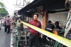 8 Toko dan 2 Rumah di Cimahi Ludes Terbakar