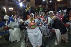 347 Jamaah Kloter 1 asal Banjarnegara Berangkat Menuju Solo