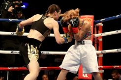 Katie Taylor Semakin...
