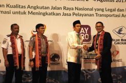 Gubernur NTB Siap Berlakukan...