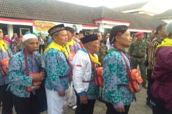 364 Jamaah Haji Gunungkidul Diberangkatkan, Enam Bawa Kursi Roda